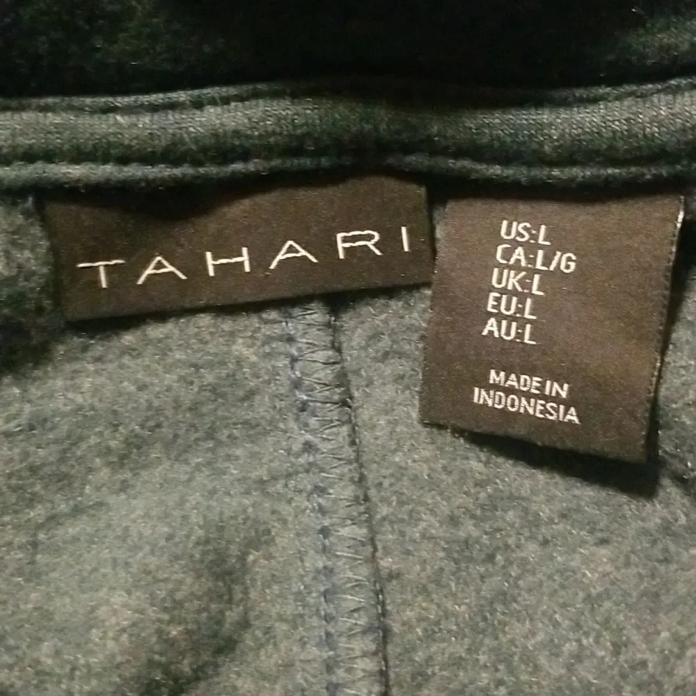 Tahari Top Womens Size Large Green Pullover Asymmetrical Collar Lagenlook Fall